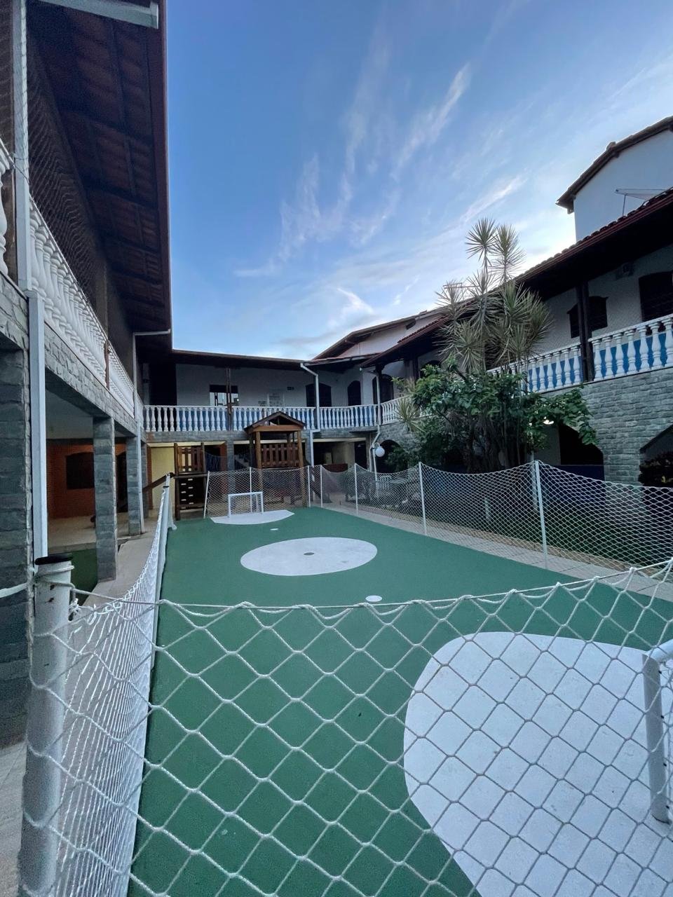 Quadra esportiva da escola